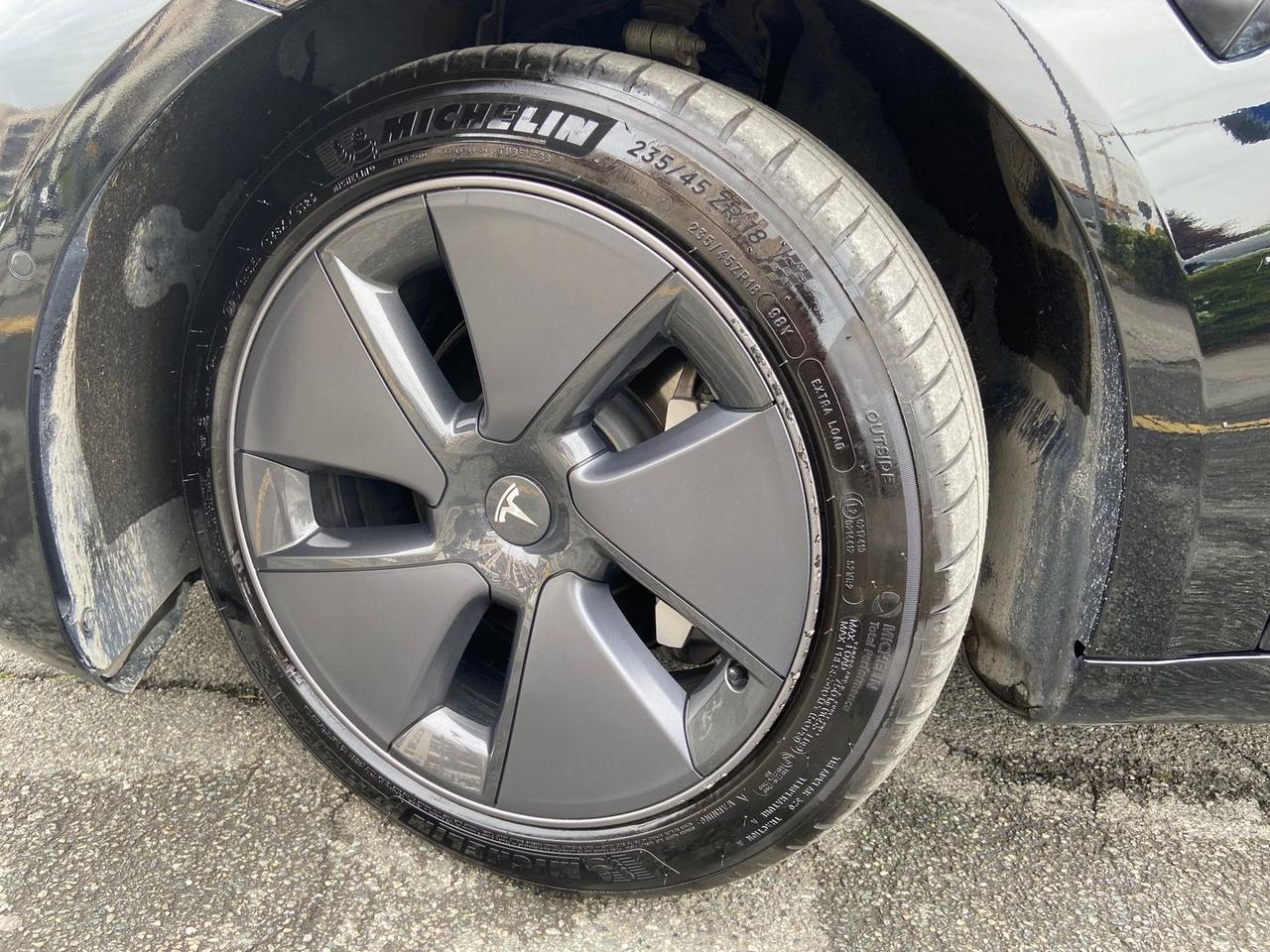 Tesla Model 3 Long Range