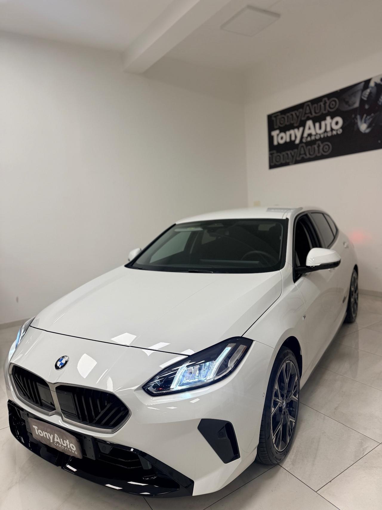 Bmw 118 118d MSport design LUCI SOFFUSE,APPLE CARPLAY,TELECAMERA.NAVI,GARANZIA UFFICIALE 24 MESI