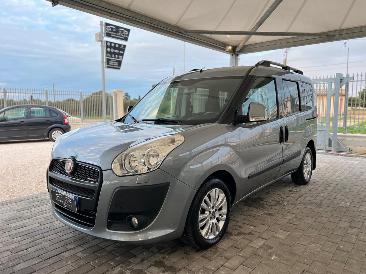 Fiat Doblò 1.6 MJT 16V 105 Cv Dynamic 7 POSTI