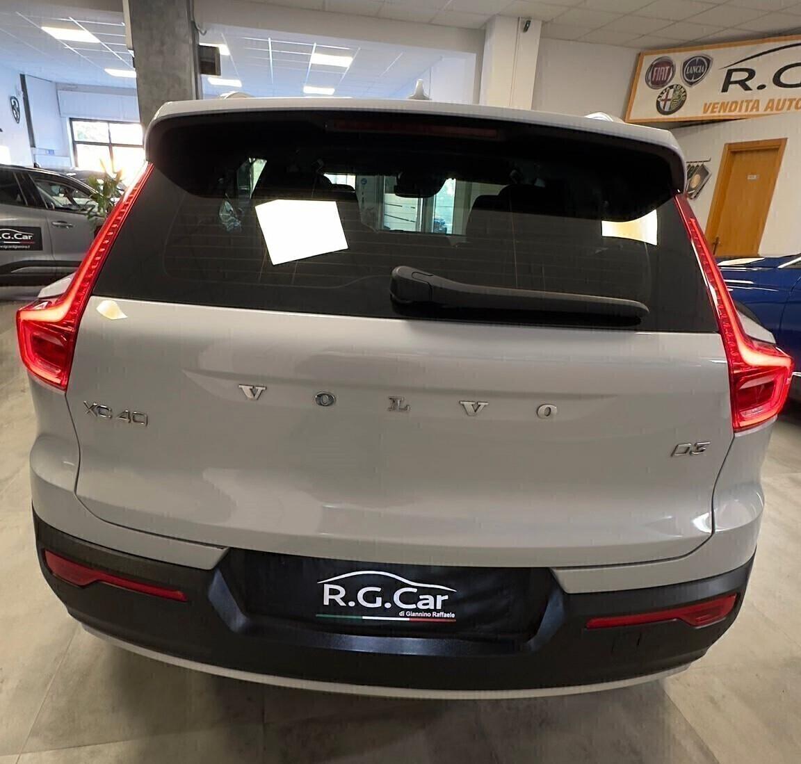 Volvo XC40 D3 AWD Geartronic Momentum