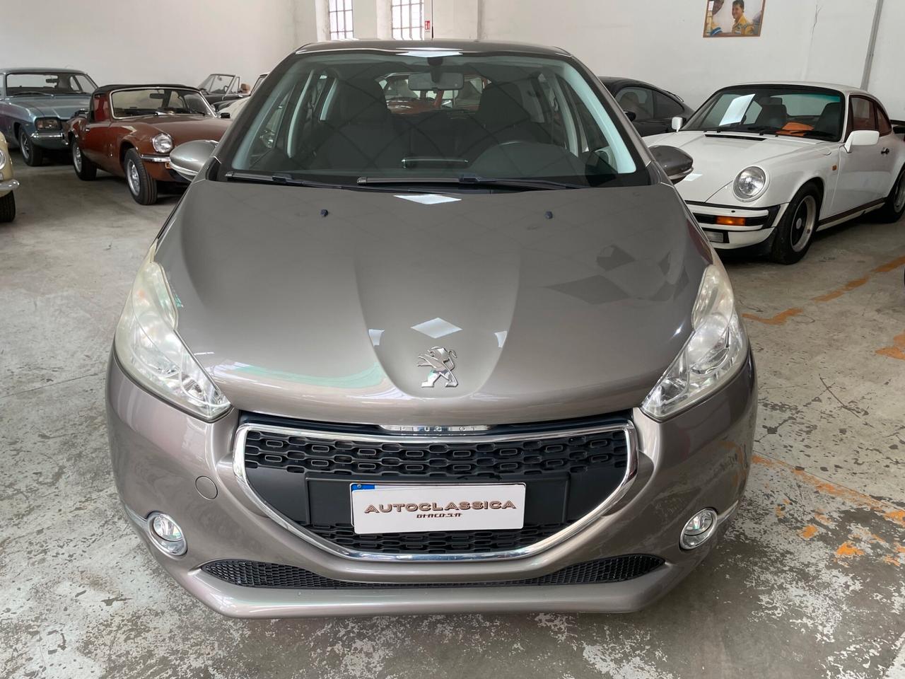 Peugeot 208 1.2 VTi 82 CV 5 porte 83.000KM!!!