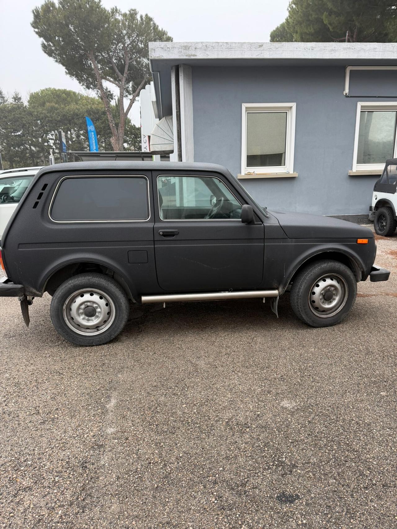 Lada Niva 1.7 - GPL