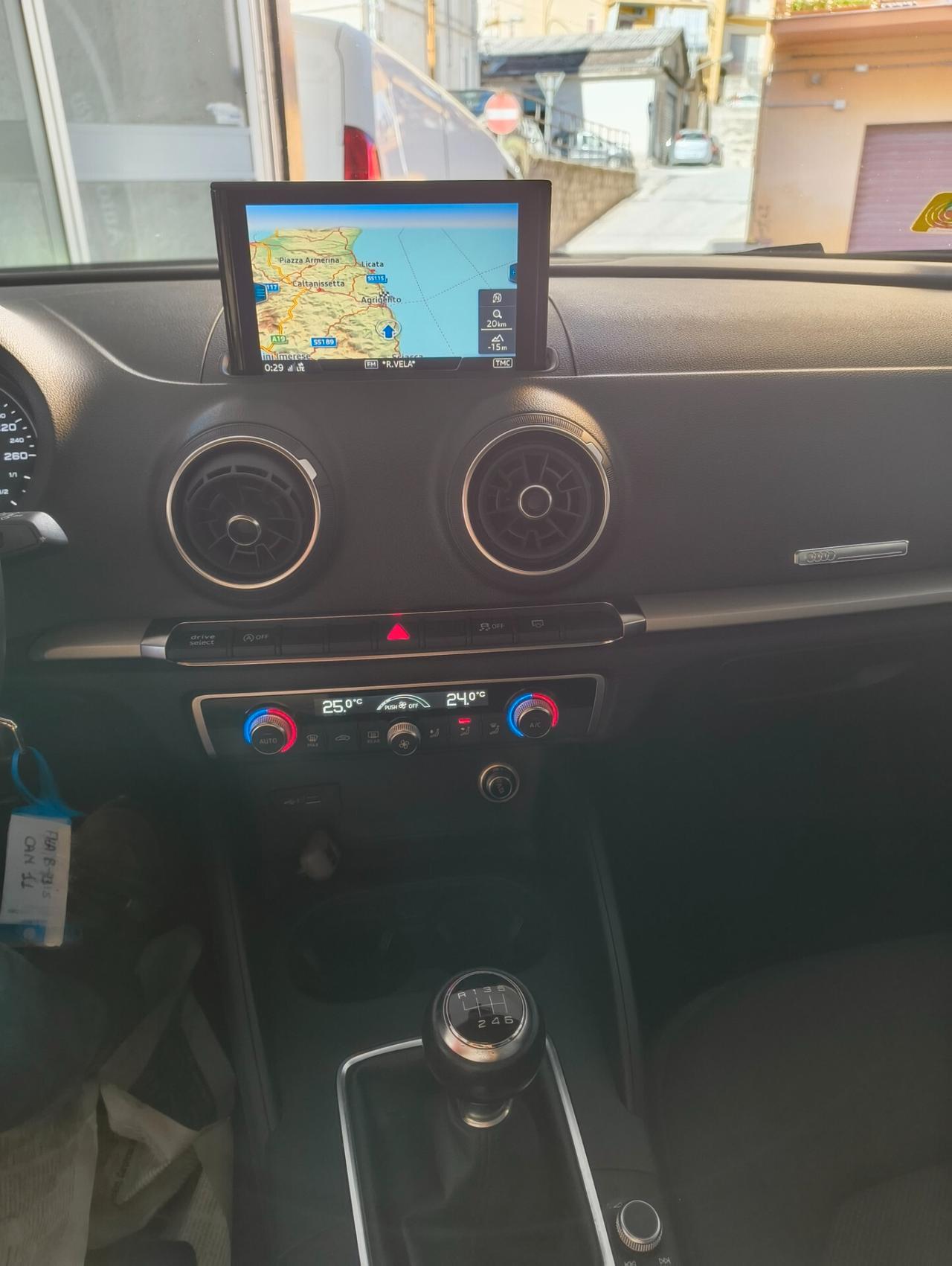 Audi A3 SPB 30 TDI Business