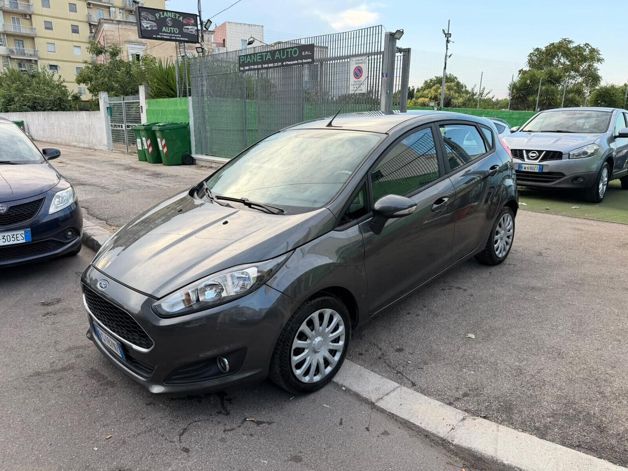 Ford Fiesta 1.5 TDCi 75CV 5 porte Business