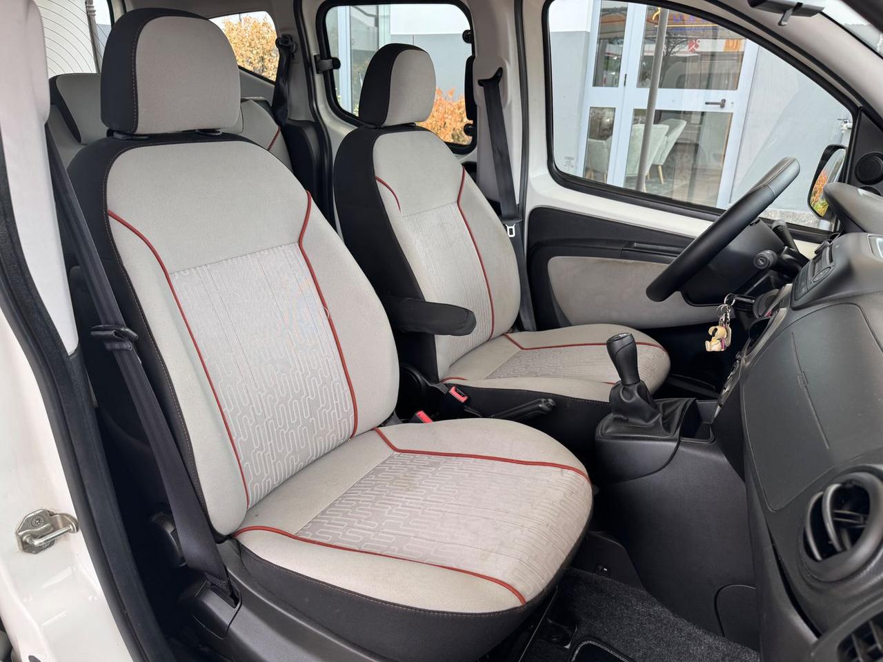 Peugeot Bipper Style 1.3 HDI FAP 75 #6382