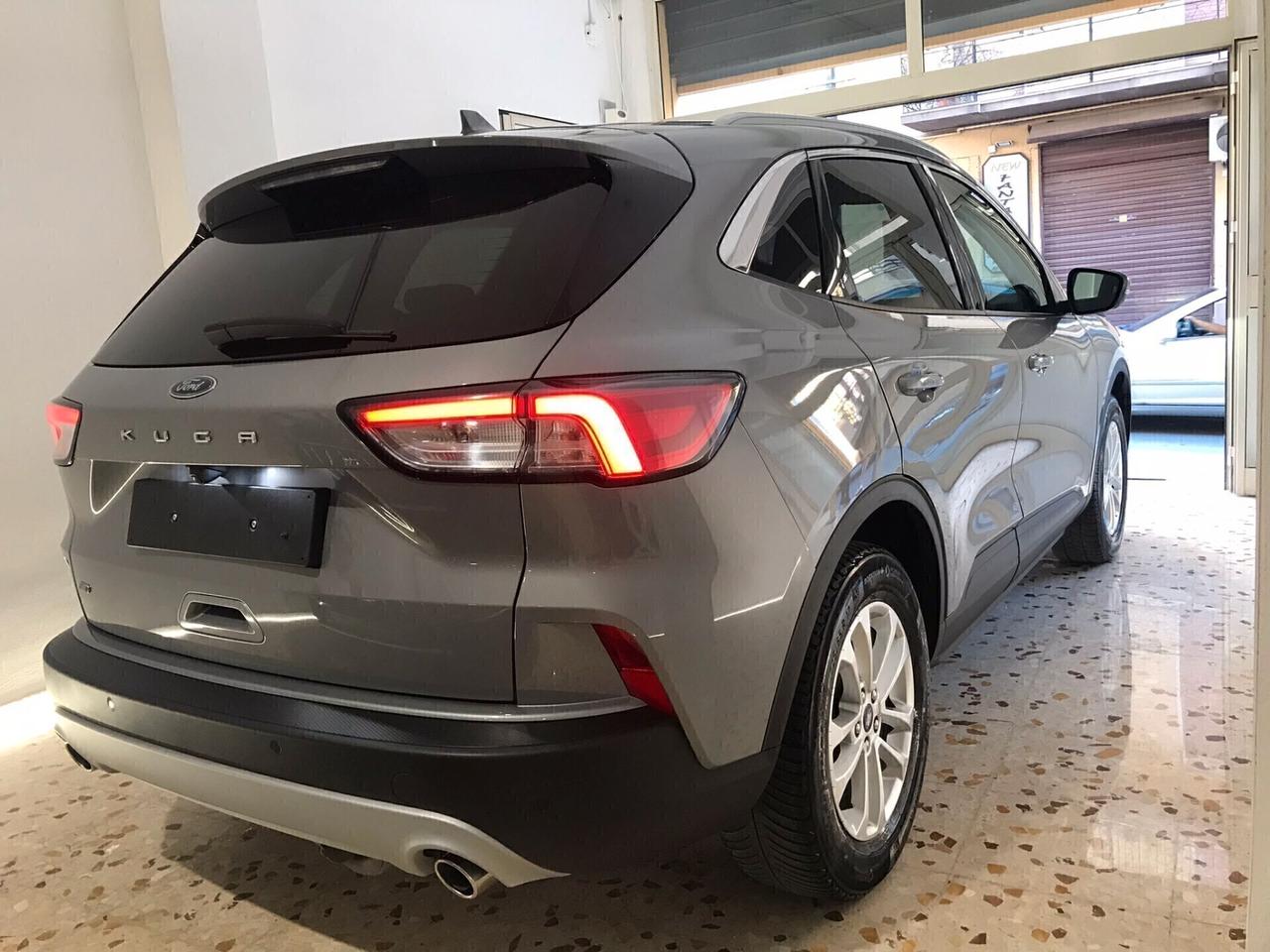 Ford Kuga 2.0 diesel 150 cv 11/2022 km 120000 certificati