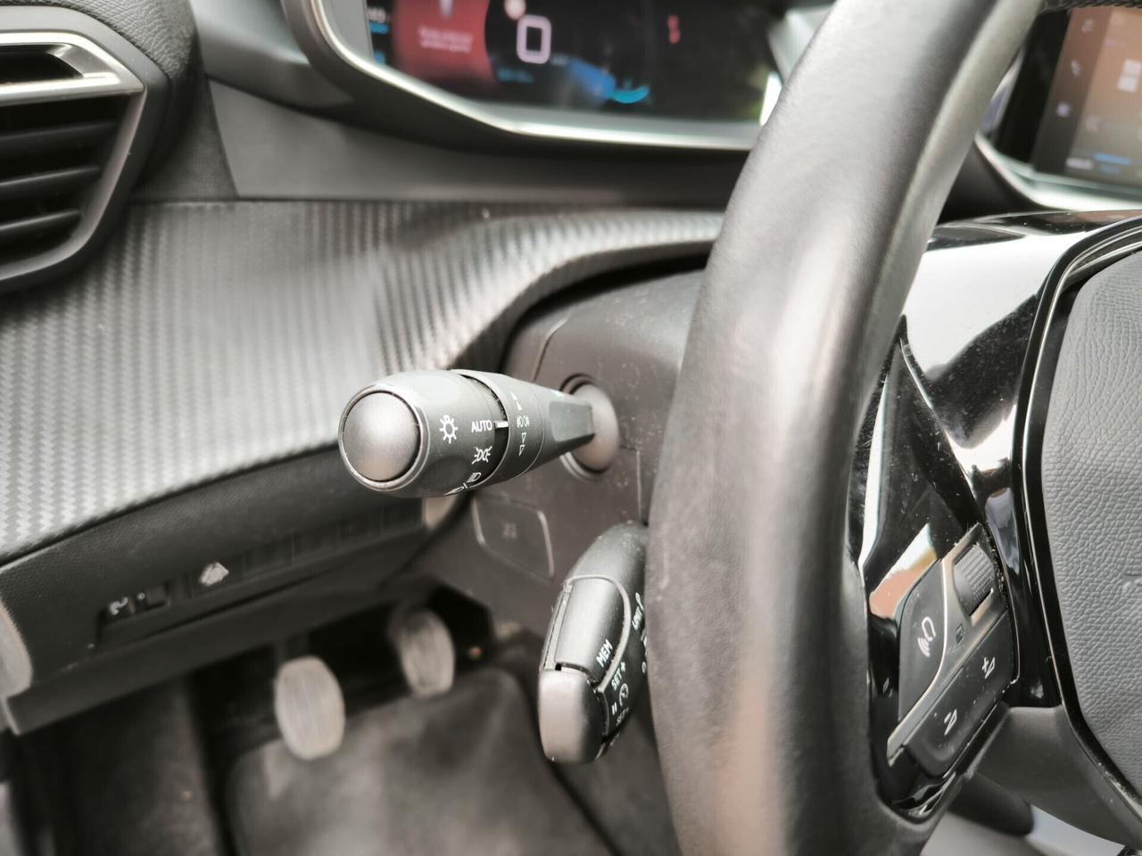 Peugeot 2008 PureTech Turbo 130 S&S Allure