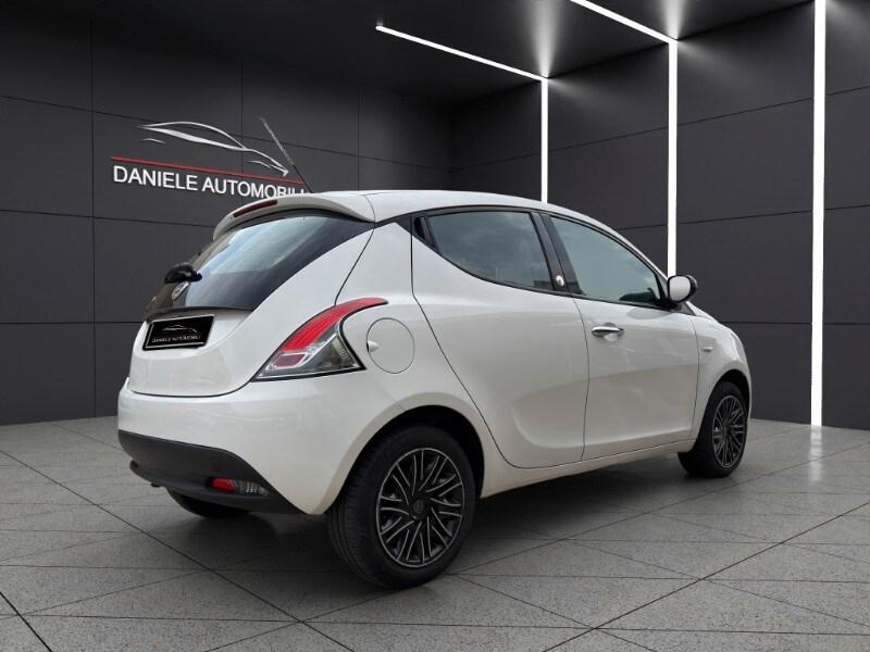 LANCIA Ypsilon 3ª serie Ypsilon 1.2 69 CV 5 po...