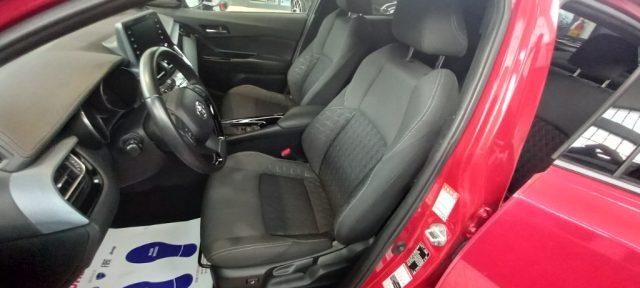 TOYOTA C-HR 1.8 Hybrid E-CVT Trend