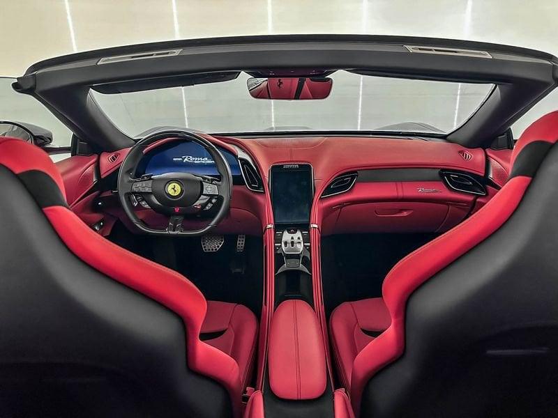 Ferrari Roma Roma Spider