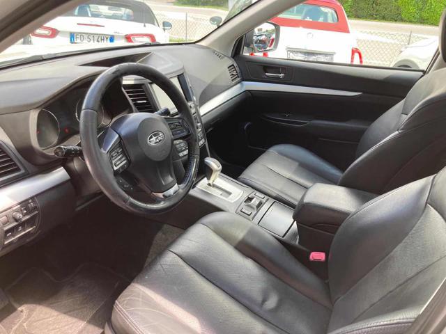 SUBARU OUTBACK 2.0D CVT Exclusive