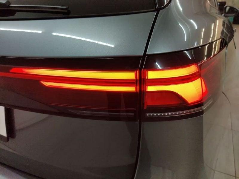 Volkswagen Passat Variant 2.0 TDI SCR EVO 110kW Business DSG Gancio Navi Led Camera