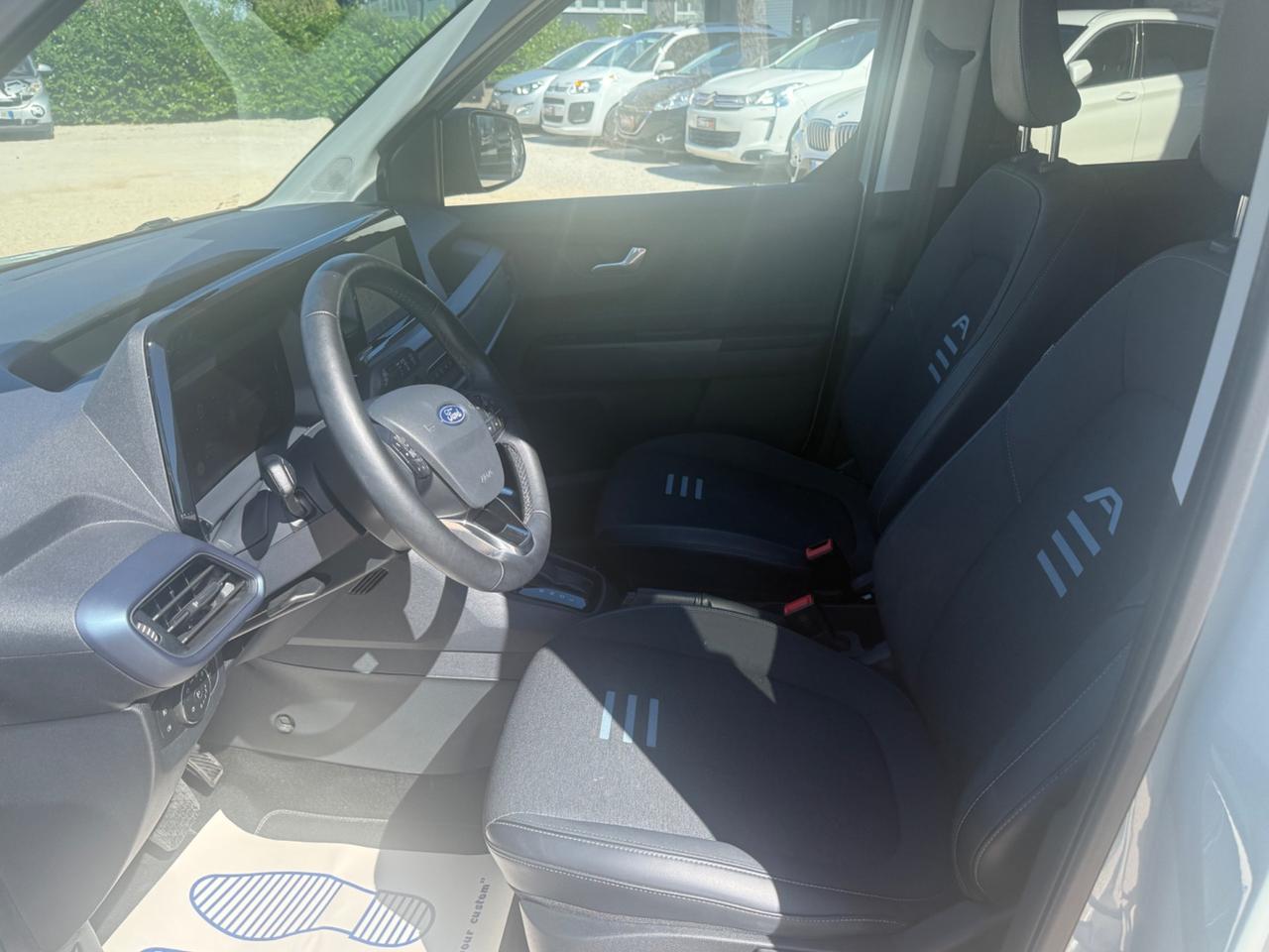 Ford Tourneo Courier 1.0 EcoBoost Powershift Active