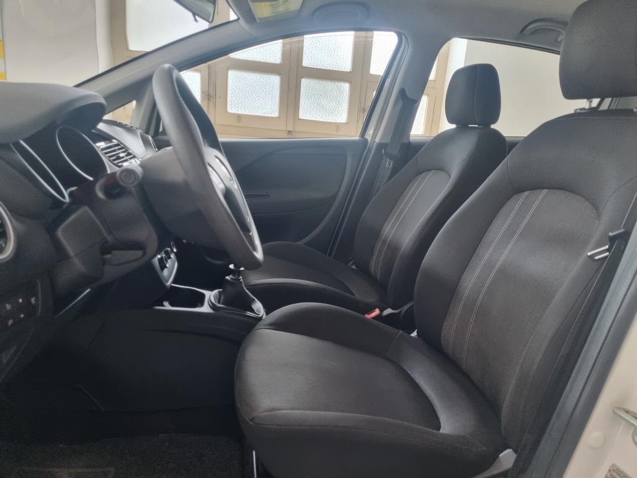 Fiat Punto 1.4 8V 5 porte Natural Power Street