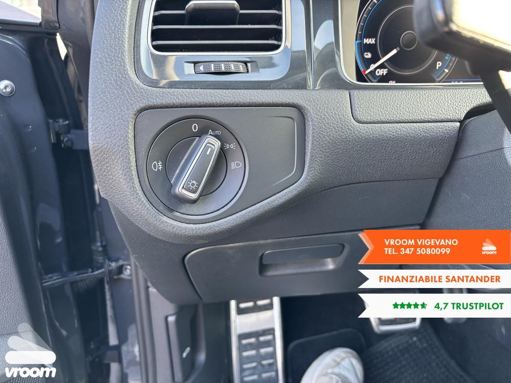 VOLKSWAGEN e-Golf e-Golf 136 CV