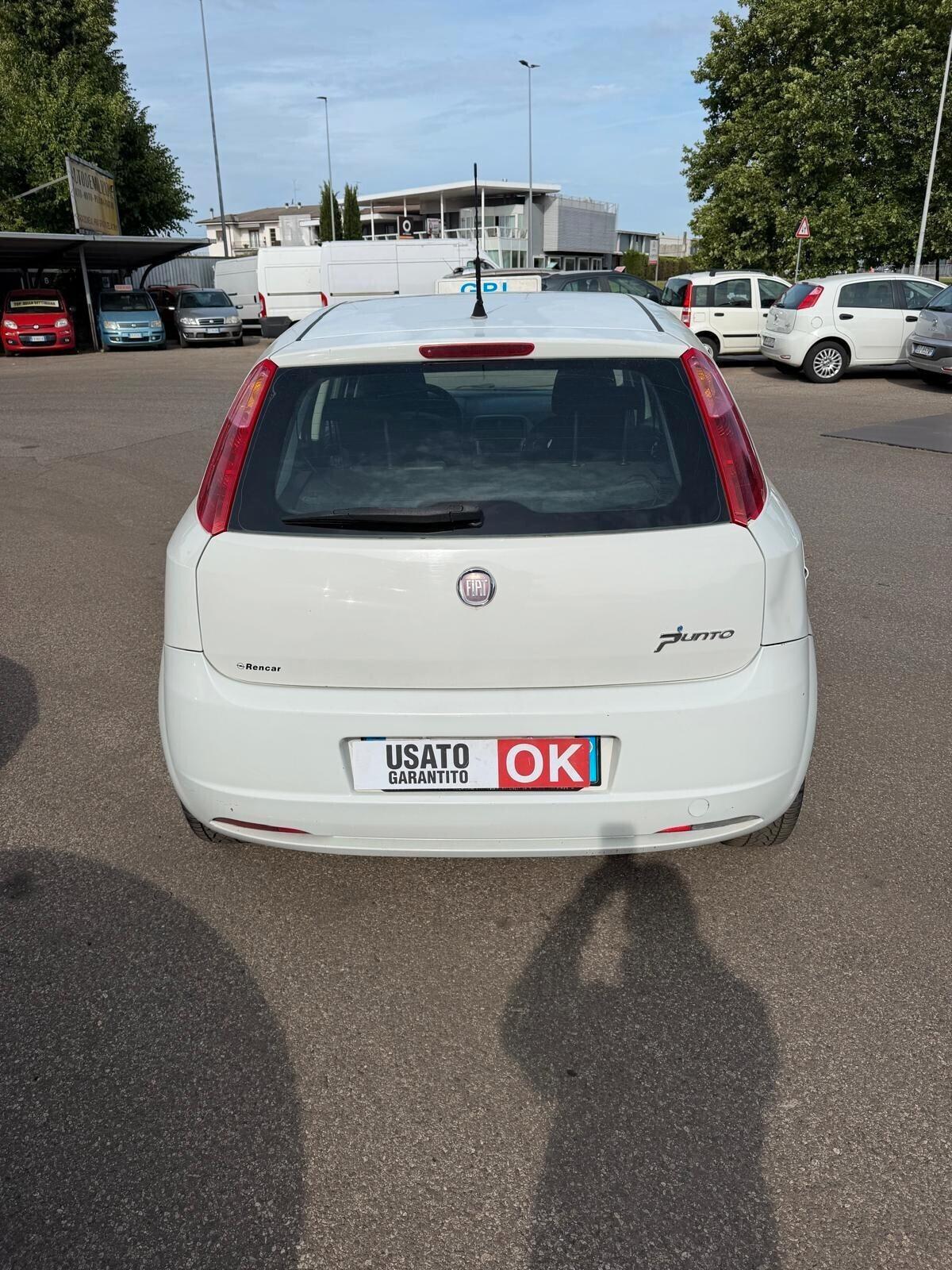 Fiat Grande Punto III 2005 5p 1.4 Gpl 77cv