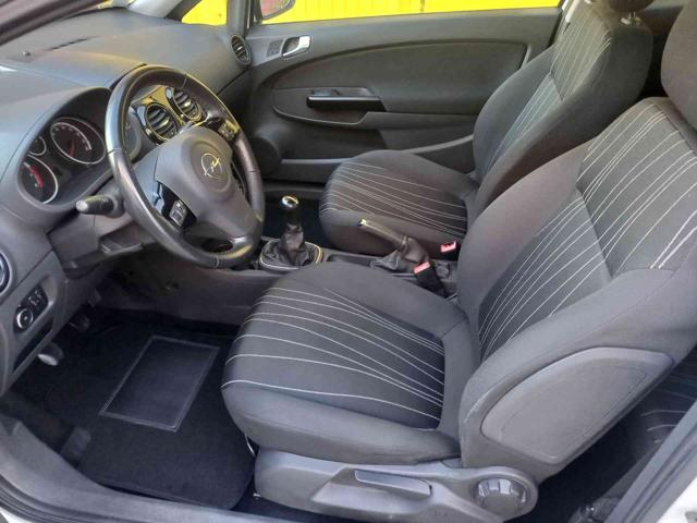 OPEL Corsa 1.2 3 porte Sport NEOPATENTATI