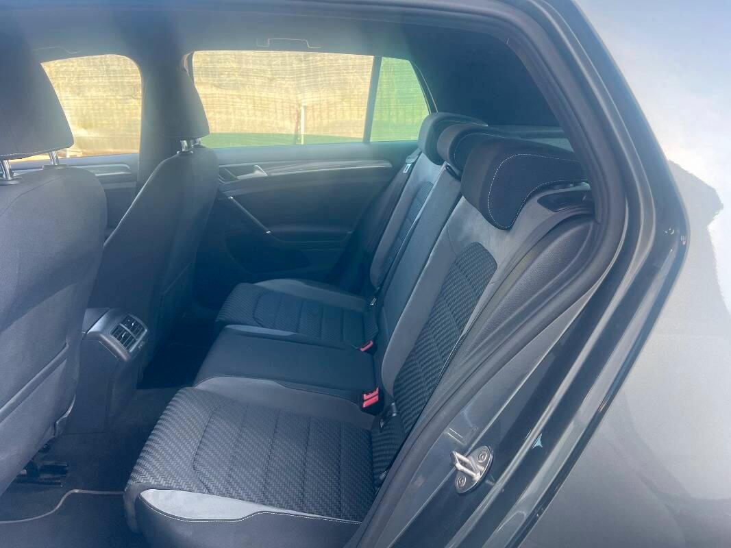 Volkswagen Golf 1.0 tsi R-LINE RLINE 115cv