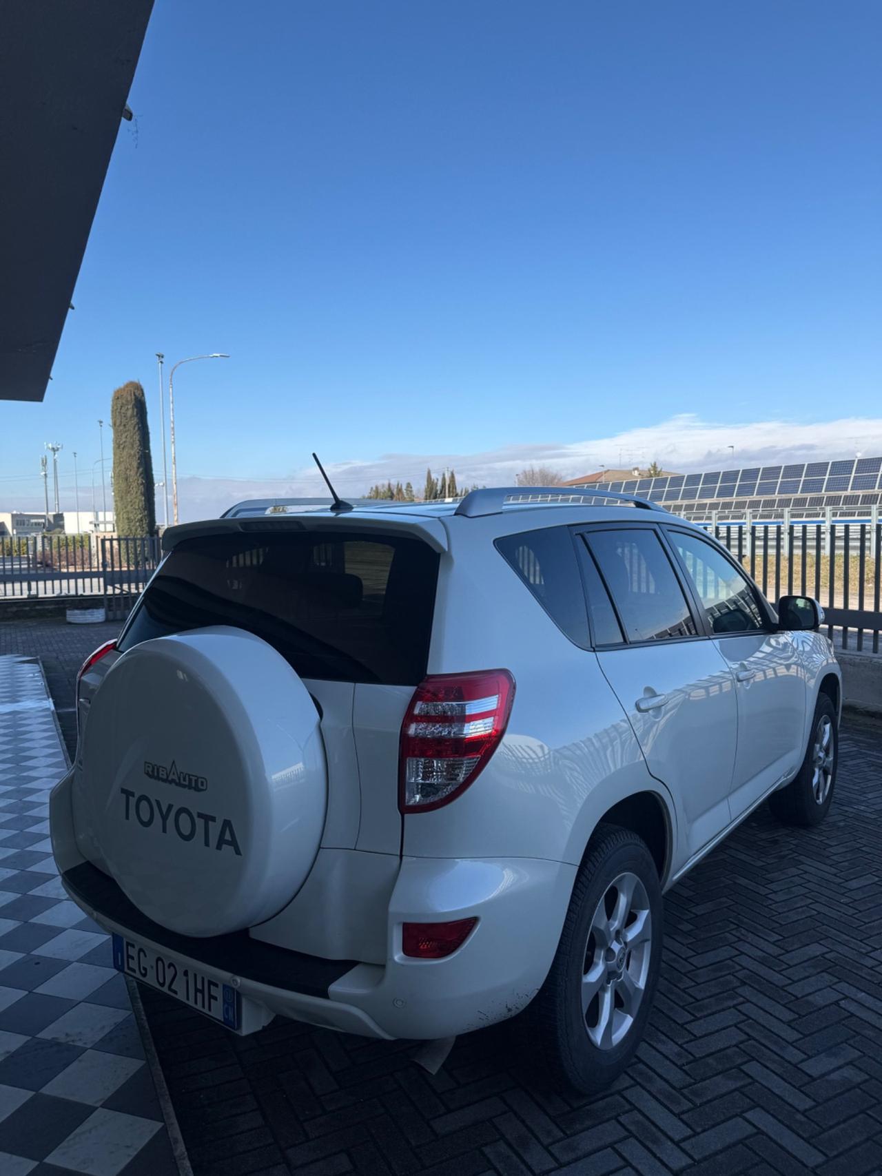 Toyota RAV 4 RAV4 2.2 D-4D 150 CV DPF Exclusive