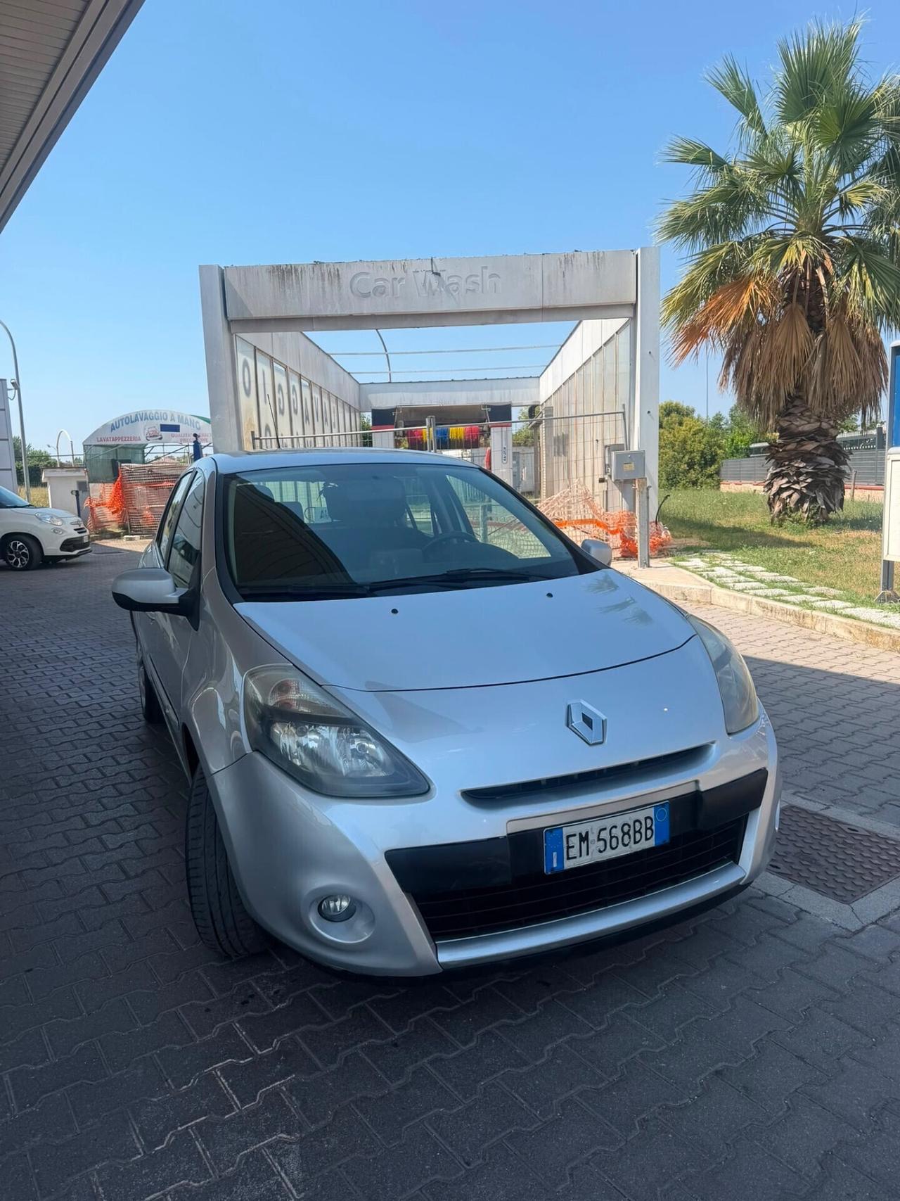 Renault Clio 1.2 16V 5 porte Dynamique