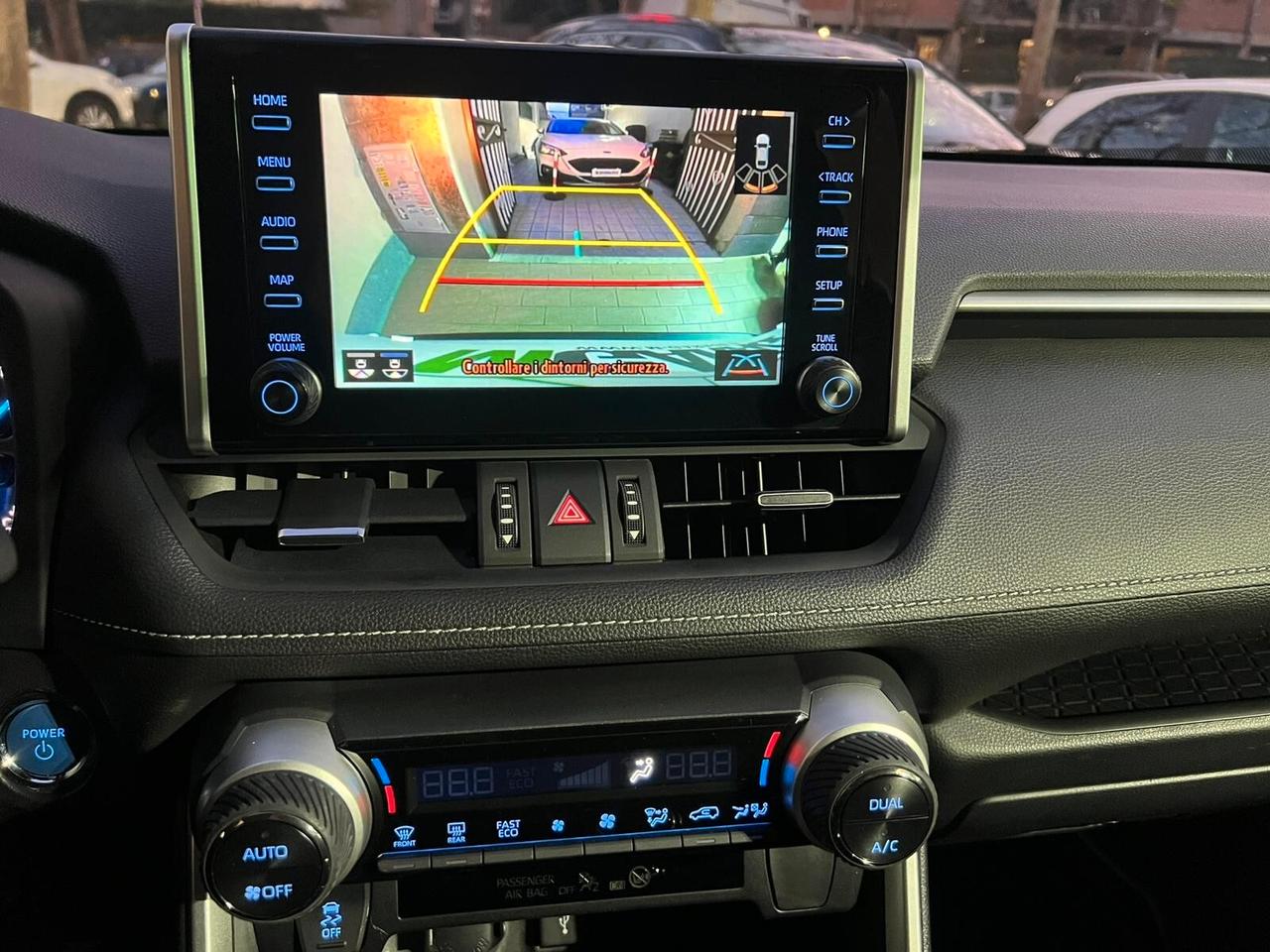 Toyota RAV 4 RAV4 2.5 HV (218CV) E-CVT 2WD Business