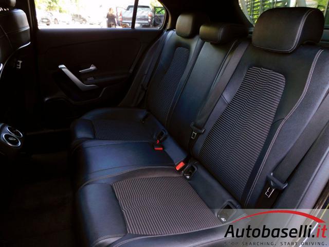 MERCEDES-BENZ A 180 D SPORT TECH PACK NIGHT PACK 8G-DCT