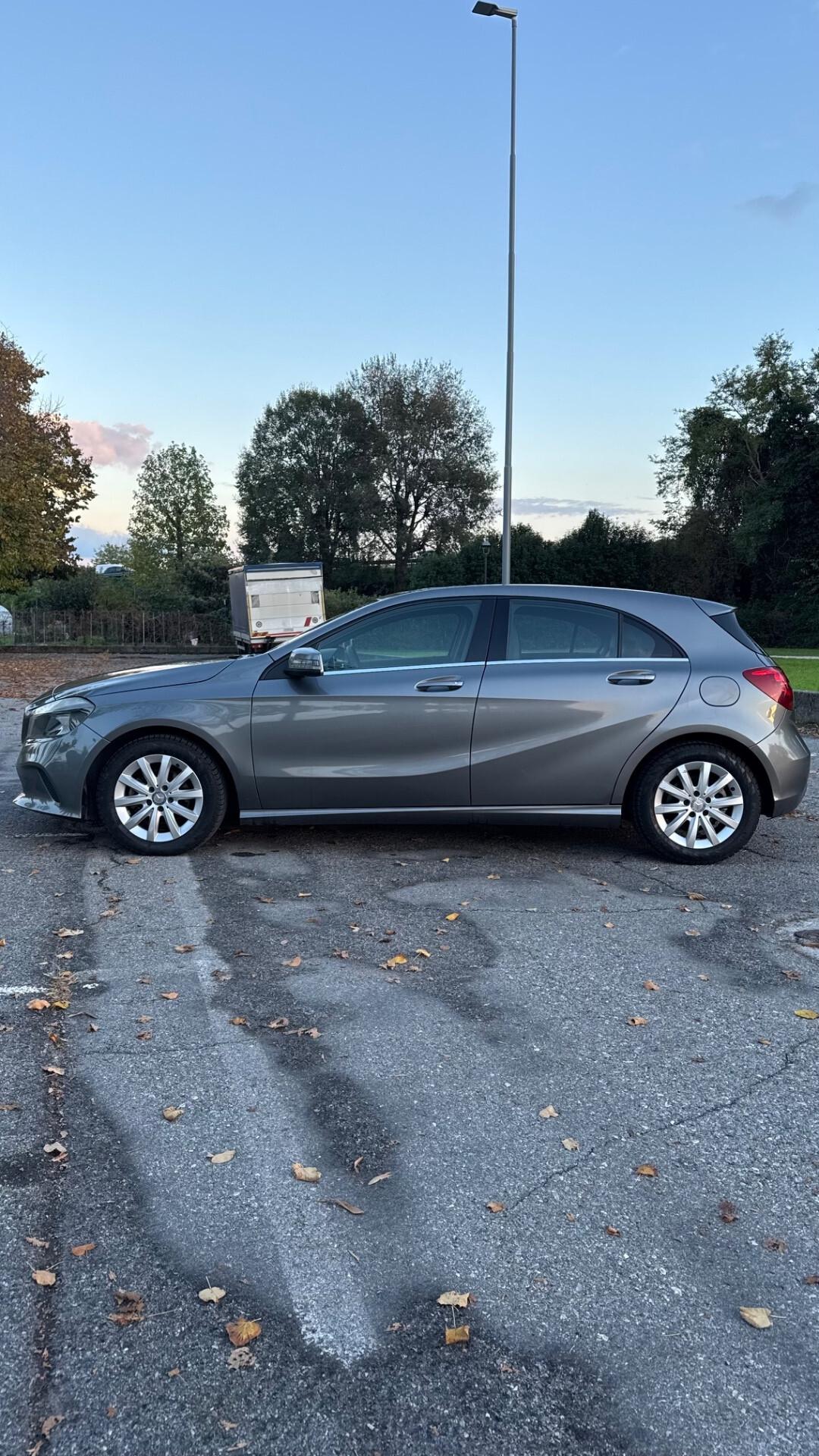 Mercedes-benz Classe A180d Business – 2016