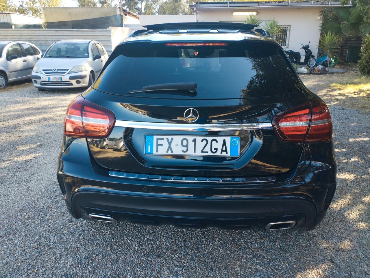 Mercedes-benz GLA 200 d Automatic Premium