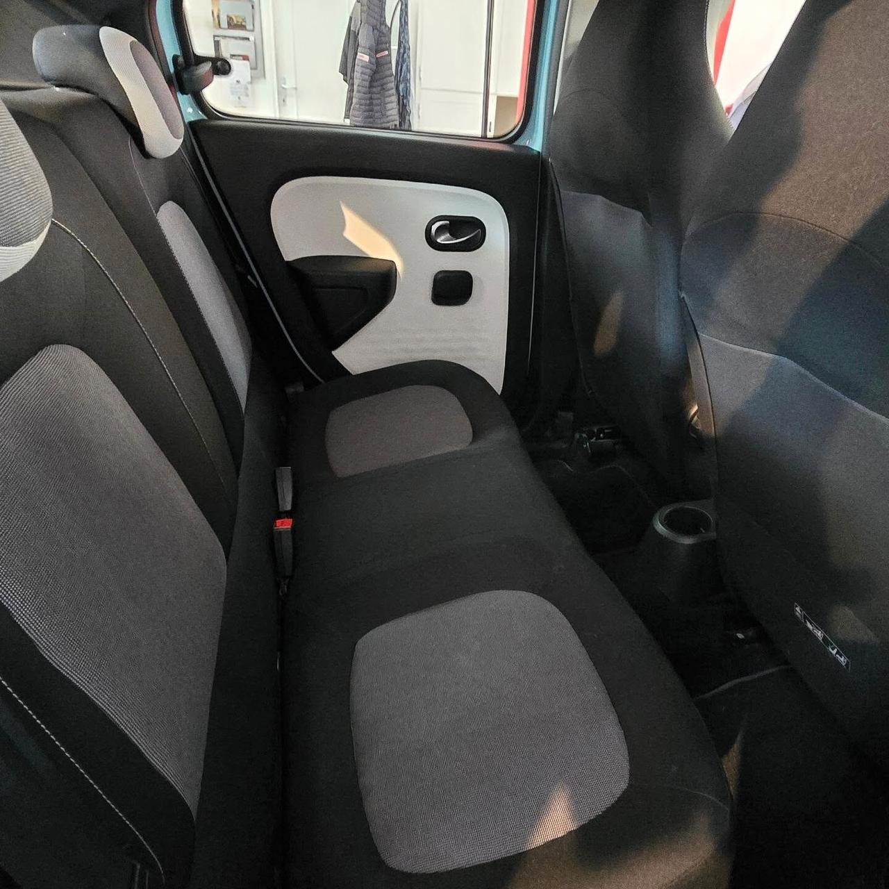 22.000 km - Renault Twingo SCe 65 CV Equilibre