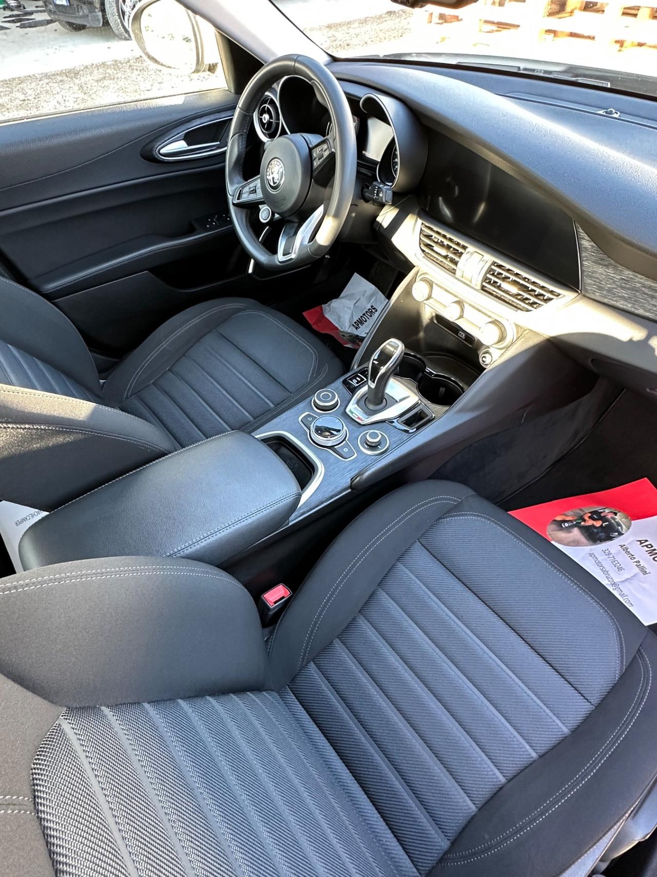 Alfa Romeo Giulia 2.2 Turbodiesel 136 CV AT8 Super