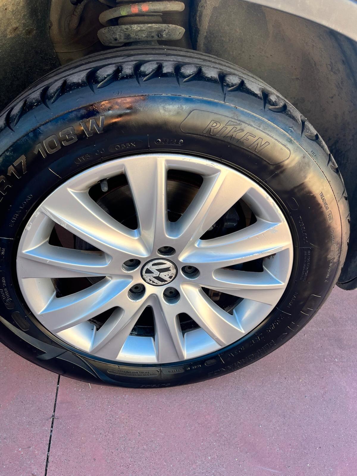 Volkswagen Tiguan 2.0 TDI DPF 4MOTION Sport & Style