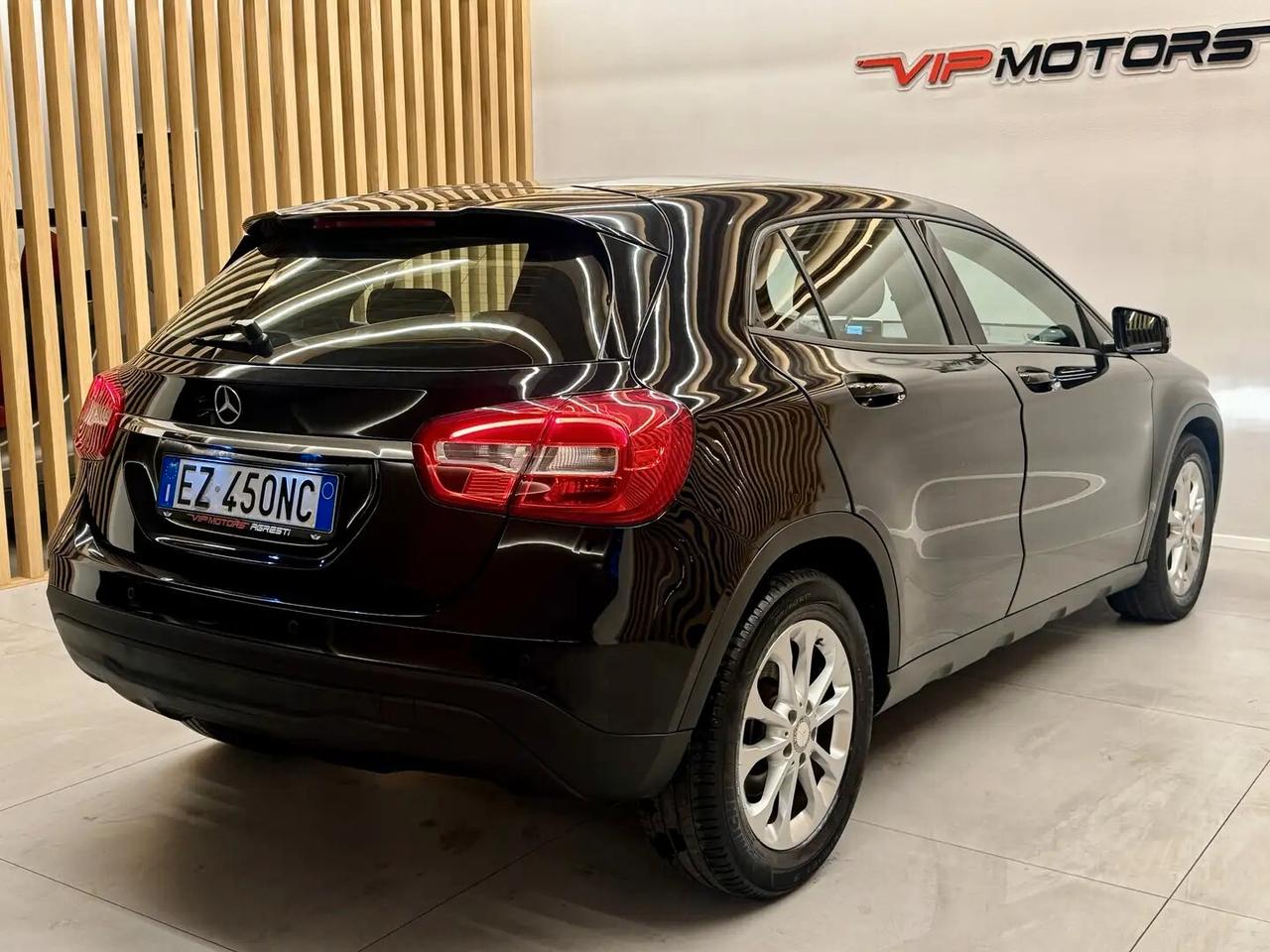 Mercedes-Benz GLA 180 SPORT ADVANCE PERFECT PARI AL NUOVO
