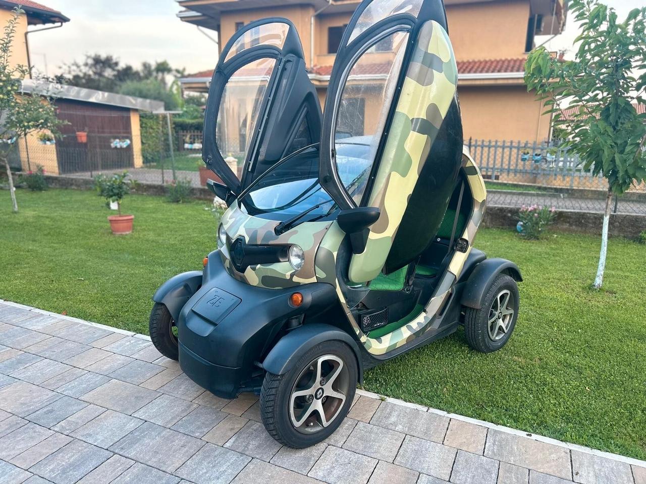 Renault Twizy 80