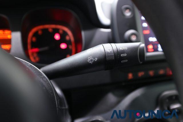 FIAT Panda Cross 1.0 FIREFLY S&S HYBRID NEOPATENTATI