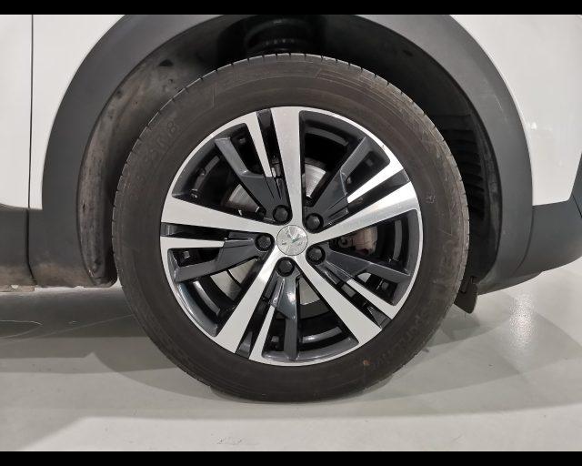 PEUGEOT 5008 BlueHDi 120 S&S EAT6 Business