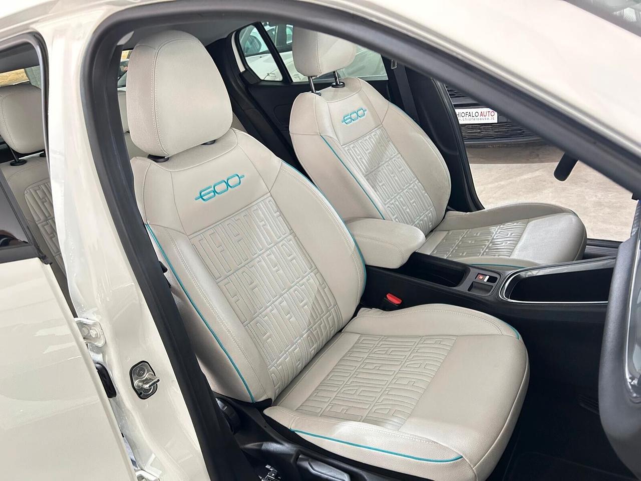 Fiat 600 Hybrid 100 CV DCT MHEV La Prima