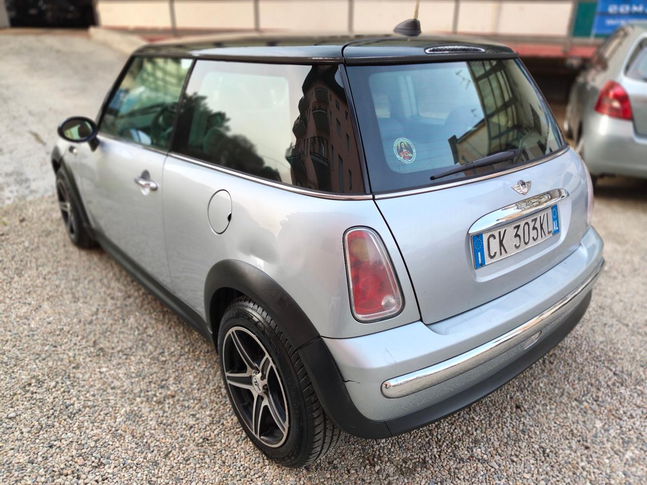 Mini 1.4 tdi One D de luxe
