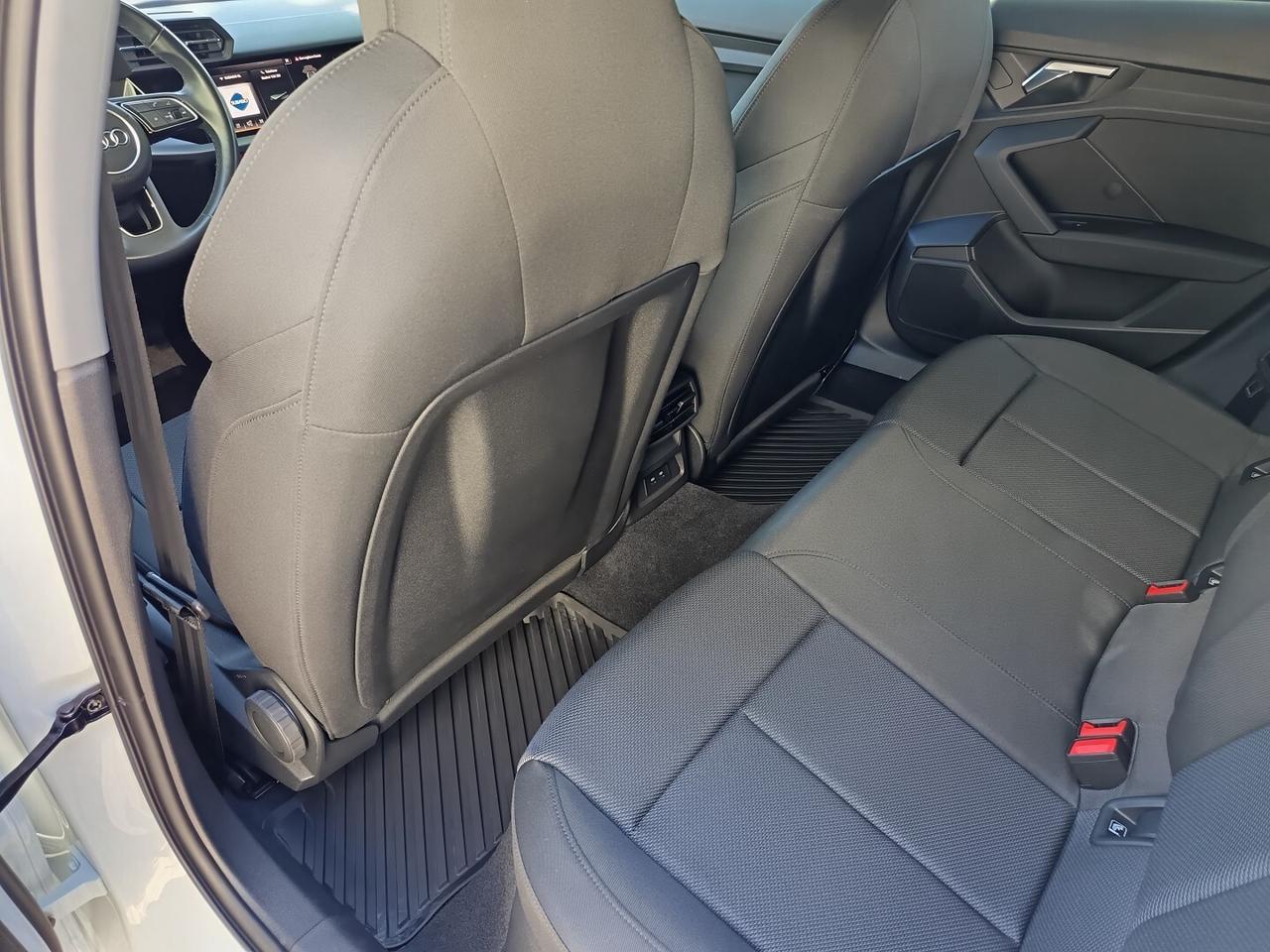 AUDI A3 SPB 30 g-tron S tronic S line ed. ProMMo