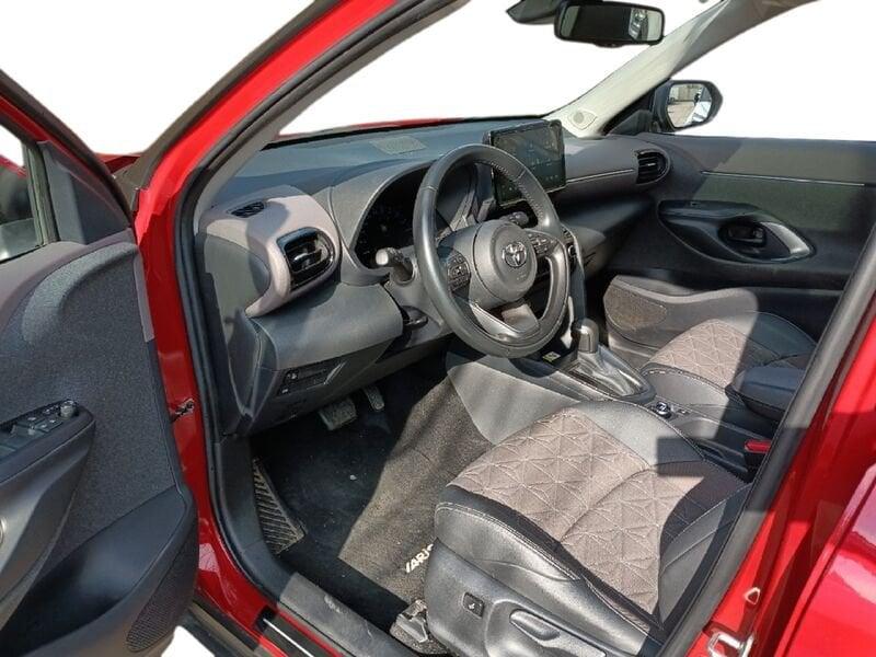 Toyota Yaris Cross Yaris Cross 1.5 Hybrid 5p. E-CVT AWD-i Lounge