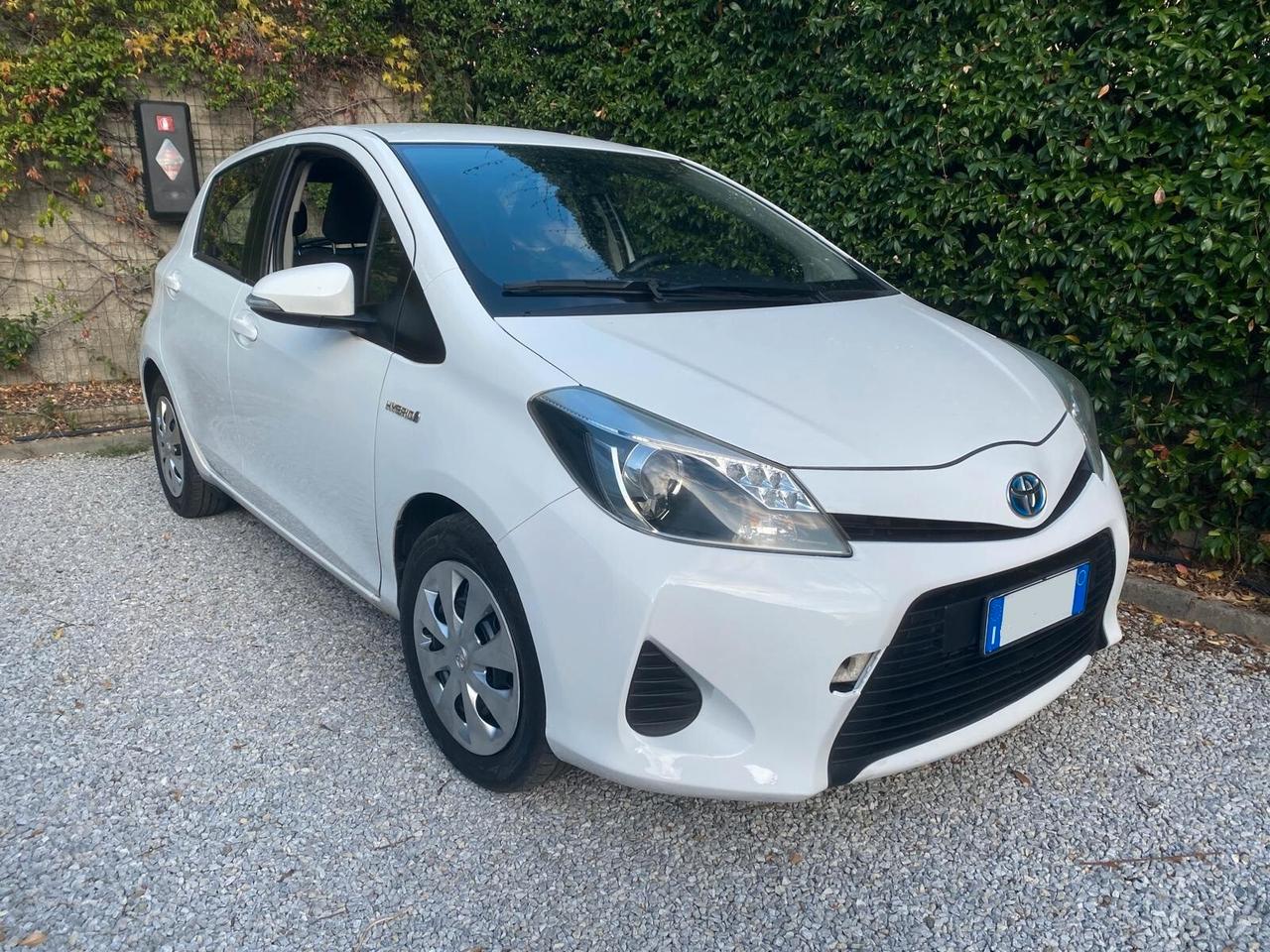 Toyota Yaris 1.5 130 Hybrid 5 porte Lounge