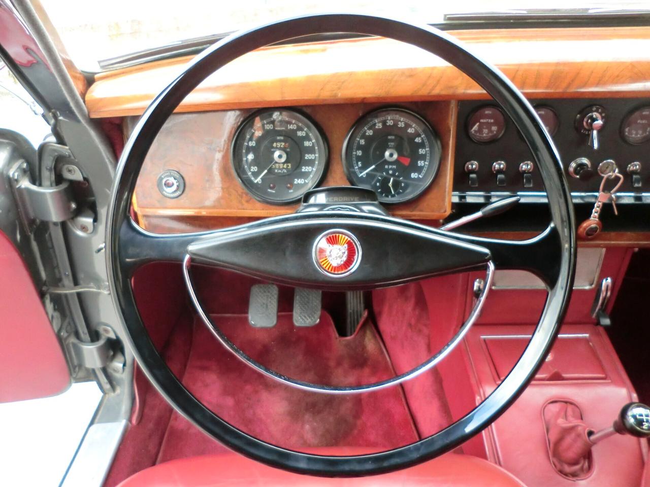 Jaguar MK II 3.8 Stupenda