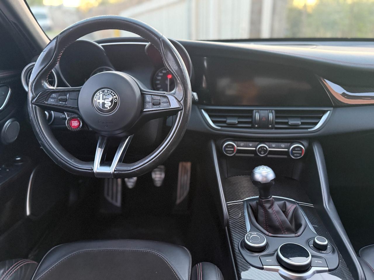 Alfa Romeo Giulia 2.9 V6 Bi-Turbo Quadrifoglio