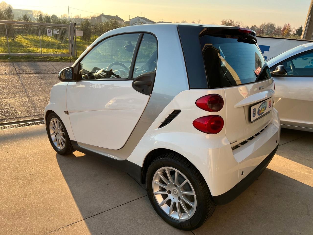 Smart ForTwo 1000 62 kW coupé passion AUTOMATICO - NO NEOPATENTATI