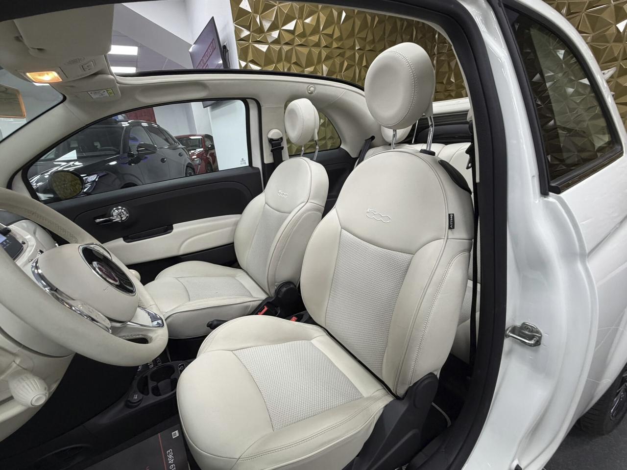 Fiat 500 C 1.0 Hybrid Dolcevita