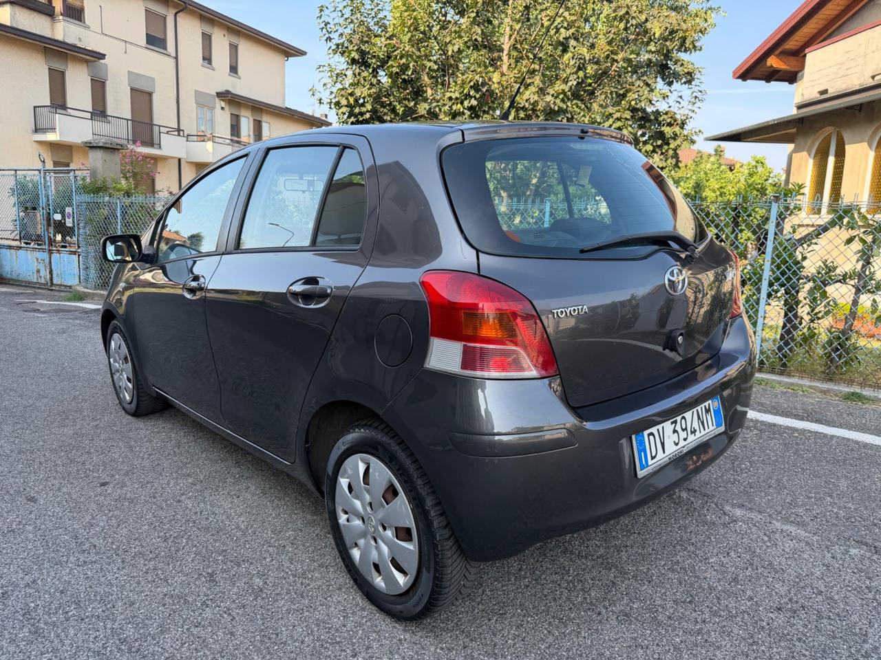 Toyota Yaris 1.3 5 porte Sol