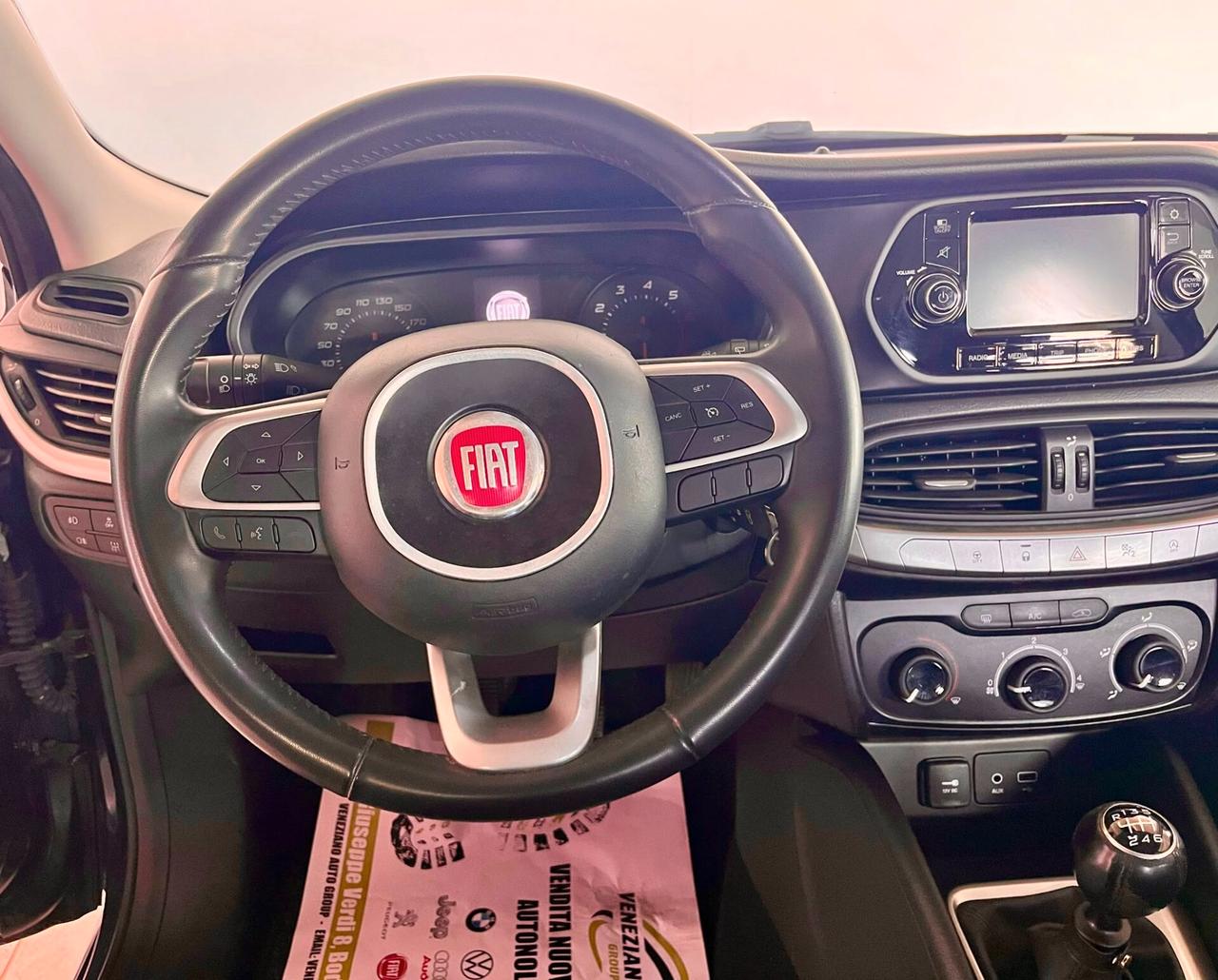 Fiat Tipo Tjet 5p s-design