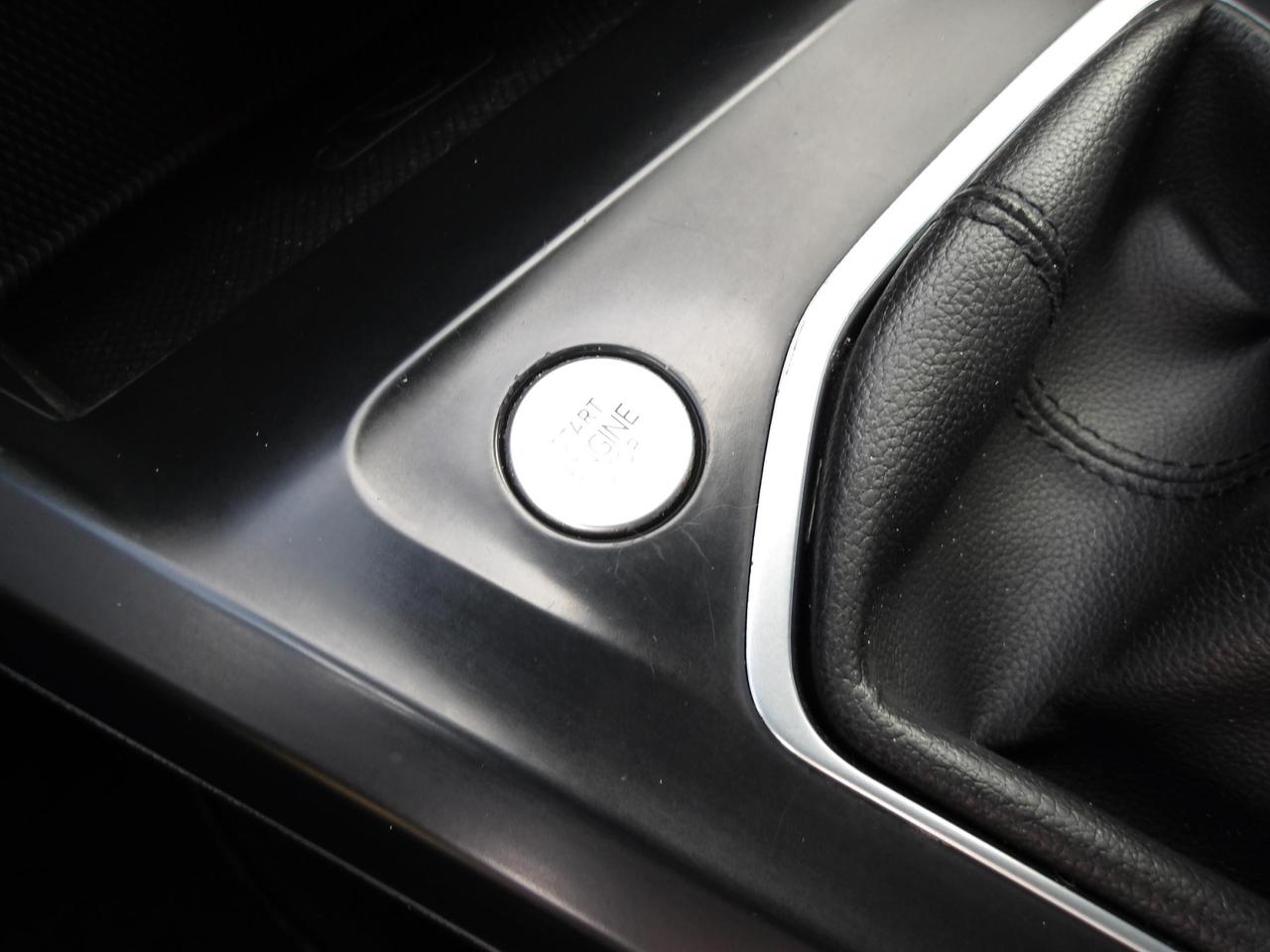 Volkswagen Golf 2.0 tdi Style 115cv