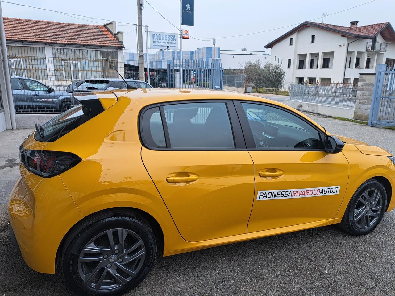 Peugeot 208 75 CV NEOPATENTATI NESSUN OBBLIGO FINANZIARIO !!