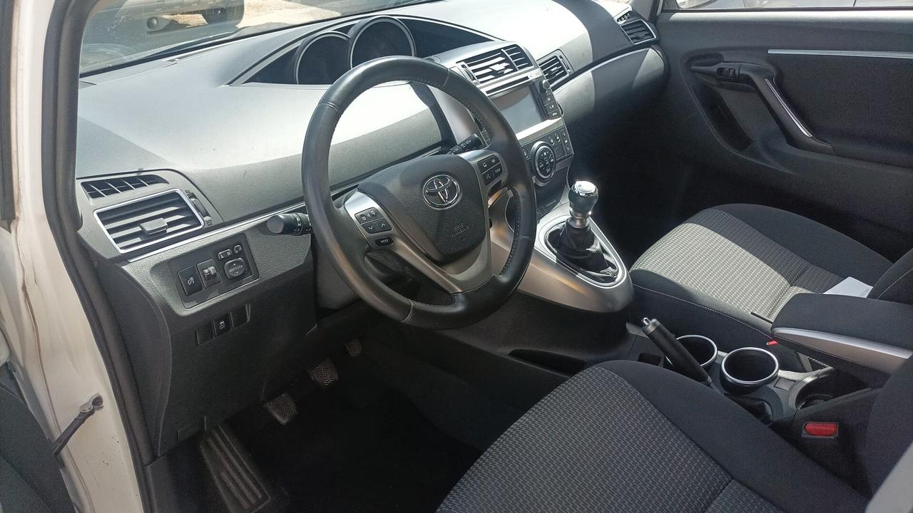 Toyota Verso 1.6 D-4D Style 7 posti