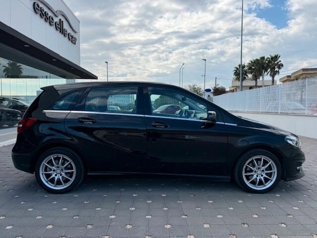 Mercedes-benz B 200 d Autom 4Matic Premium 2017
